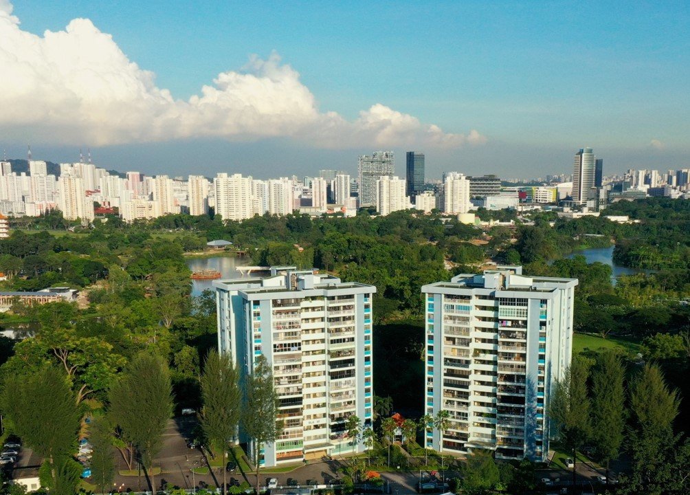 Lakeside-Apartments-At-Yuan-Ching-Road Lakeside-Apartments-At-Yuan-Ching-Road