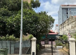 OCHO 27-Lorong-32-Geylang